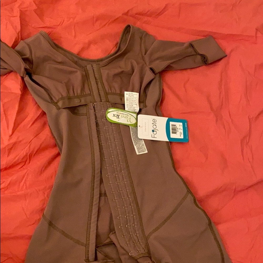 Long Bodyshaper With Brassier & Sleeves original